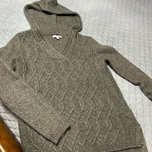 Hooded Sweater